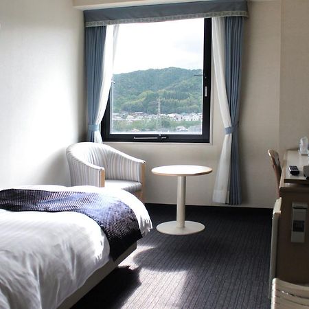 Hotel Verfort Hyuga Esterno foto